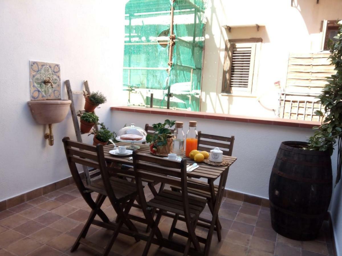 Il Terrazzino Sul Kemonia Appartement *